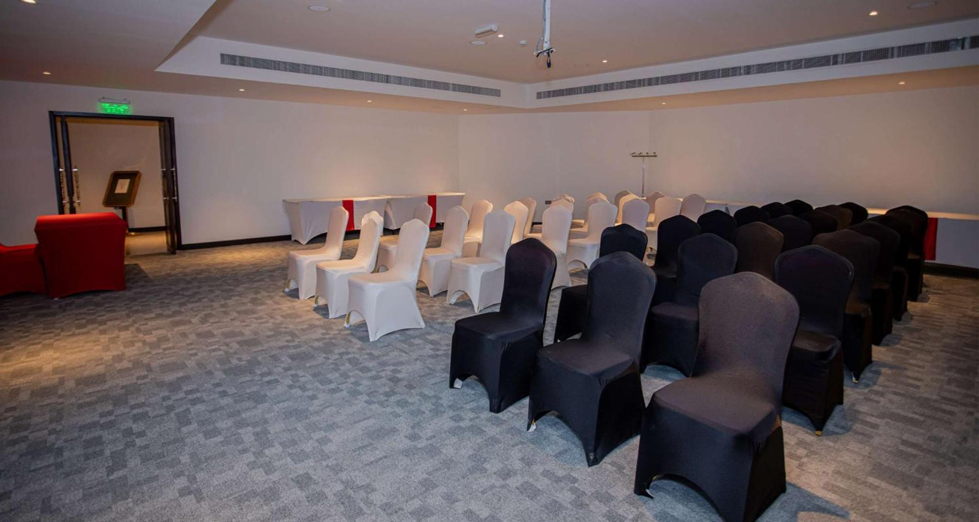 Best Western Sur Bagian luar foto